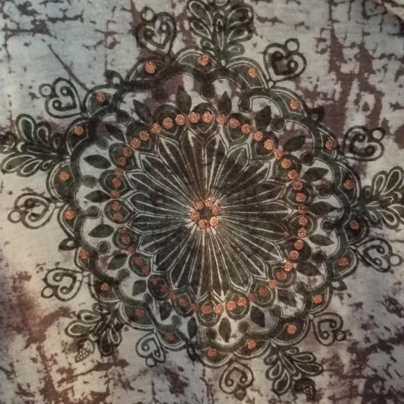 Top - Picture 3 of 3